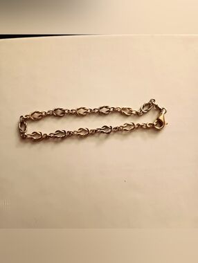14k Knot Two Toned Bracelet